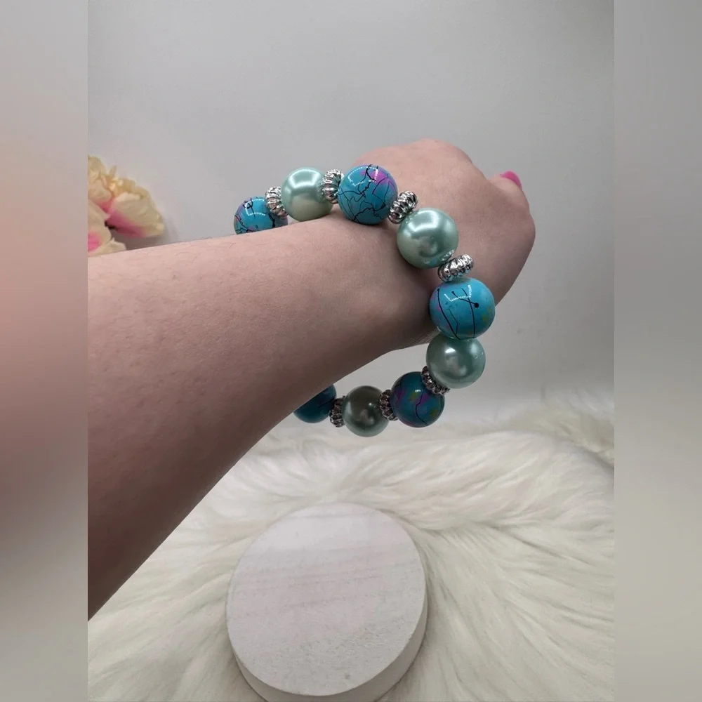 Ocean Breeze Splash Beaded Bracelet